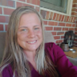 Meet your Posher, Bobbie